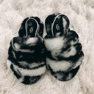 Ugg Fluff Yeah Slide - toddler sz 10 black marble